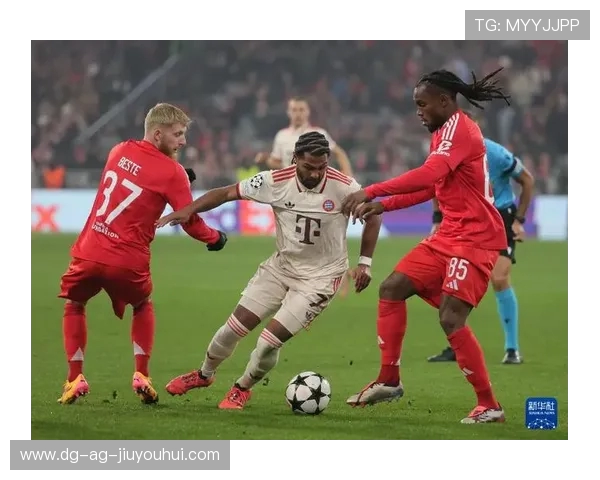 欧冠赛场精彩纷呈 APro足球带你领略顶级赛事的激烈与魅力 欧冠赛场精彩纷呈 APro足球带你领略顶级赛事的激烈与魅力